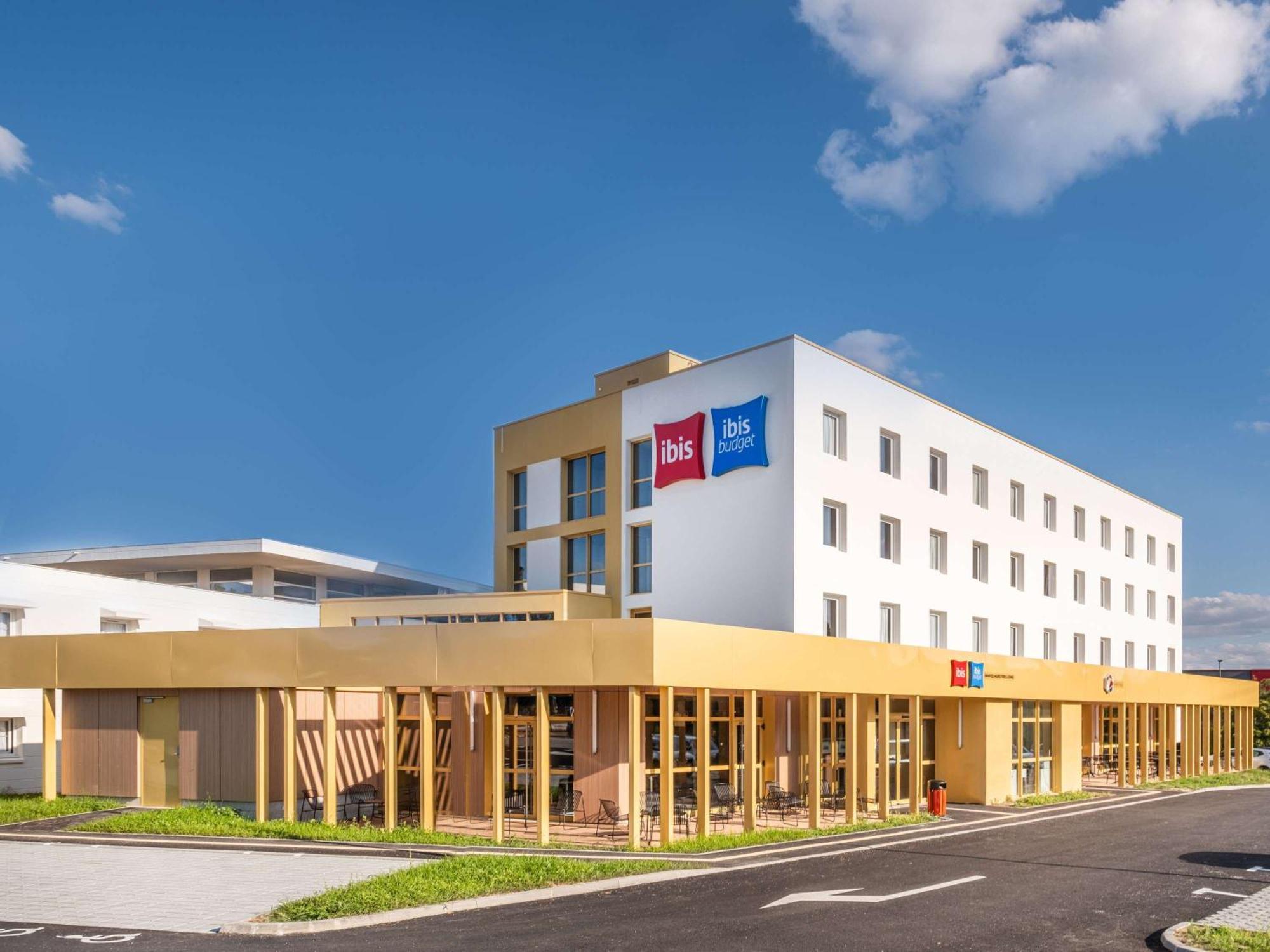 Ibis Budget Nantes Nord Treillieres Exterior photo