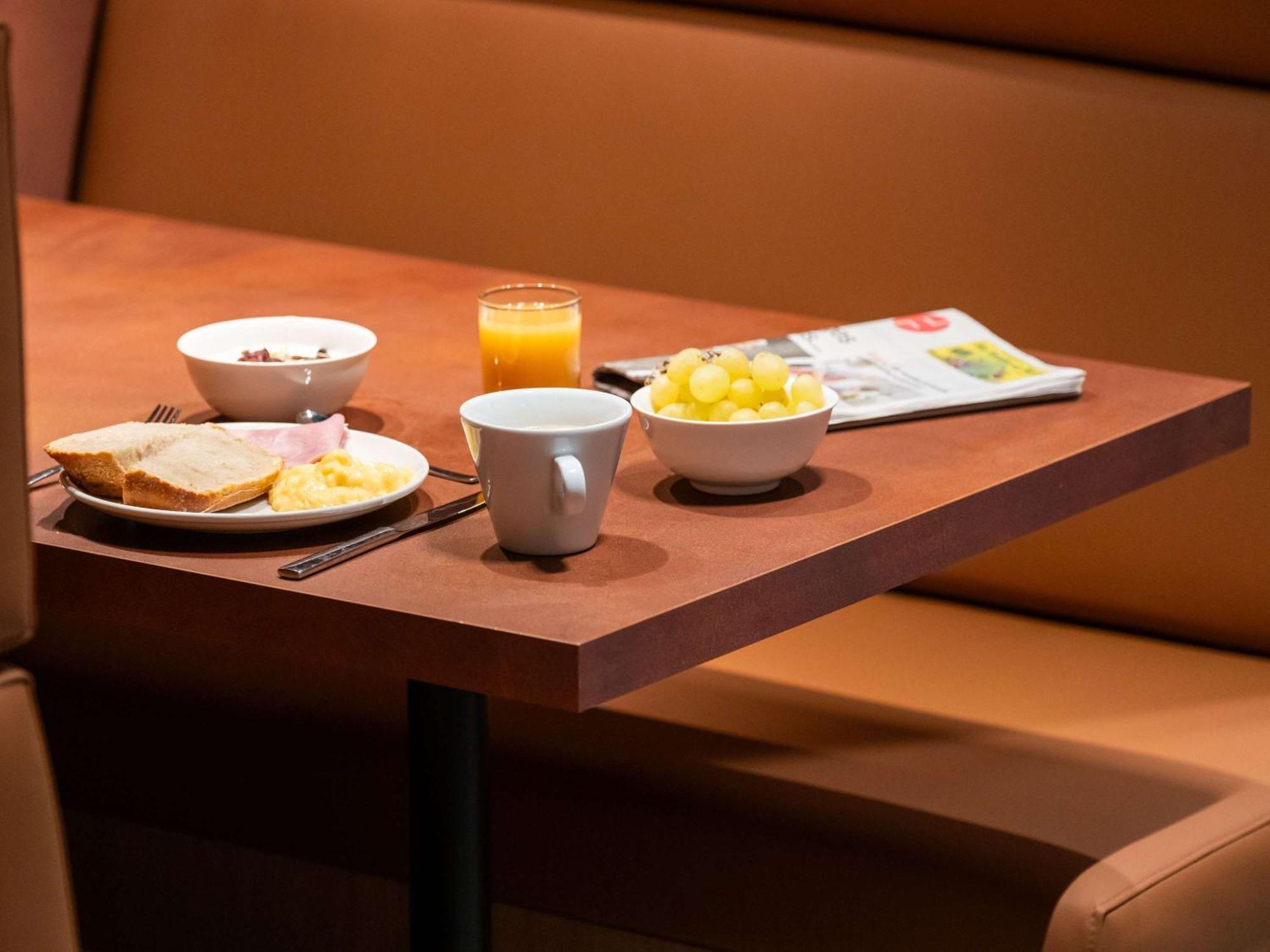 Ibis Budget Nantes Nord Treillieres Exterior photo